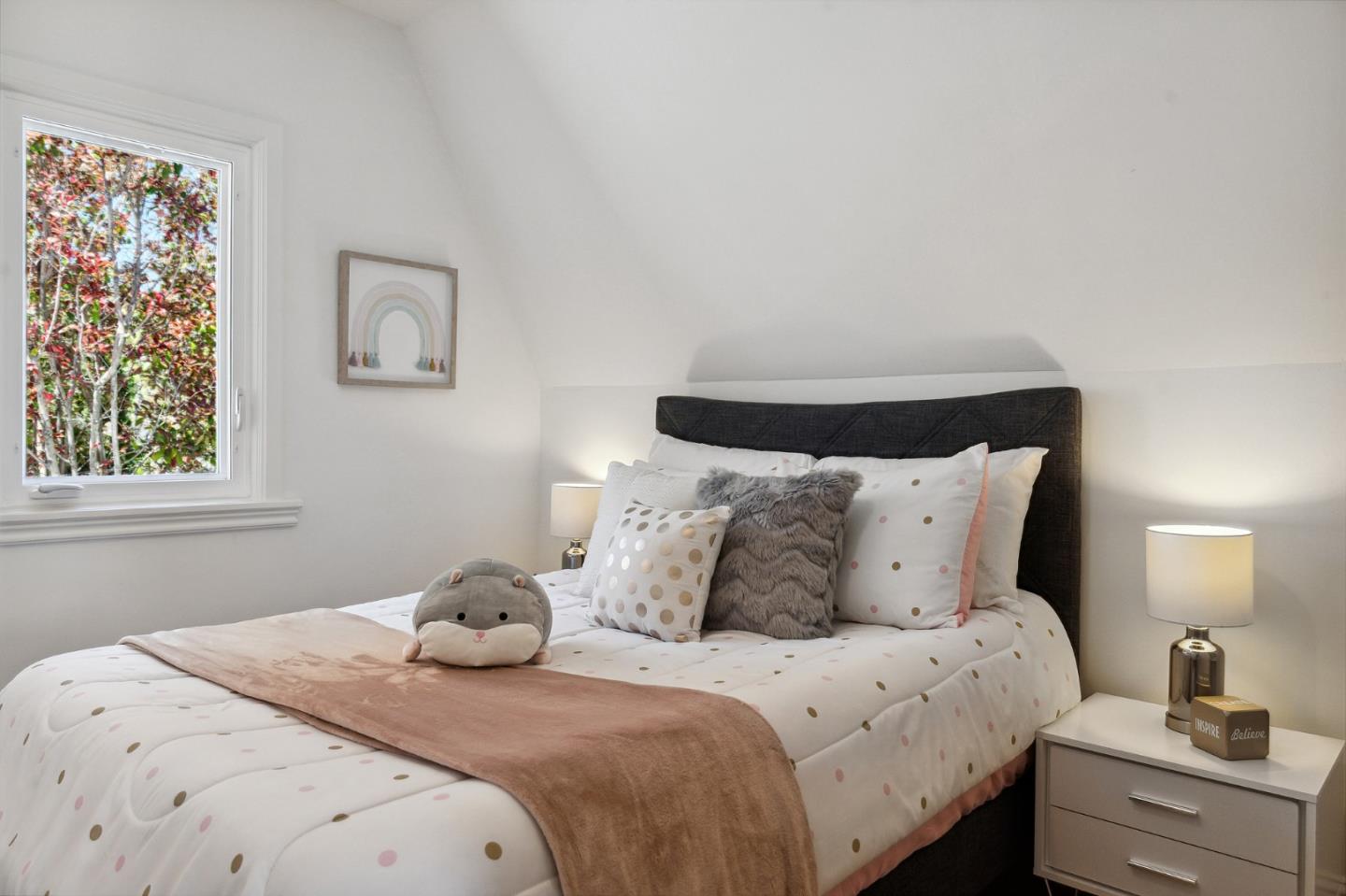 321 Bloomfield Road Burlingame, CA 94010 - Photo 27 of 45 a bedroom with a bed and a window