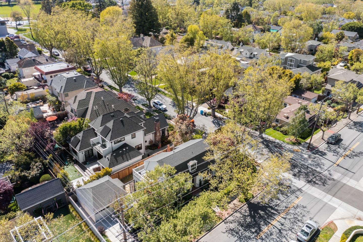 321 Bloomfield Road Burlingame, CA 94010 - Photo 42 of 45 an aerial view of residential houses with outdoor space