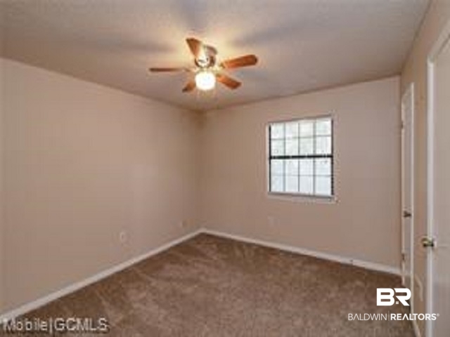 964 Dickenson Avenue Mobile, AL 36609 - Photo 9 of 12