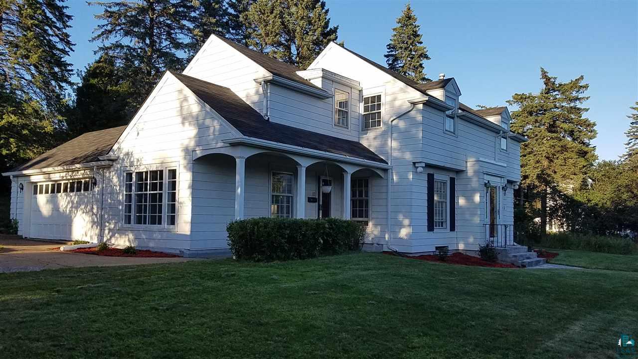 17 West Arrowhead Road Duluth, MN 55803 - Photo 1 of 14 Gallery Image 1