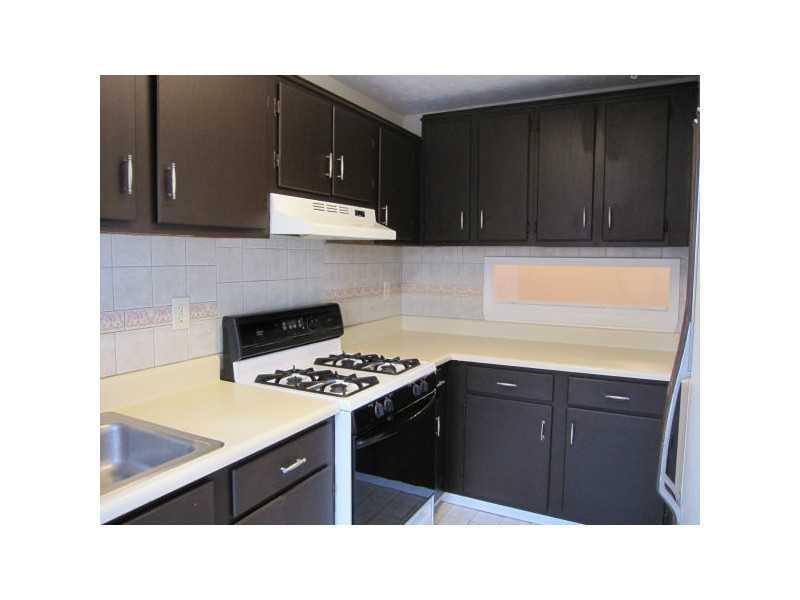 1302 Wynnes Ridge Circle Southeast, Unit 1302 Marietta, GA 30067 - Photo 1 of 1 Kitchen.