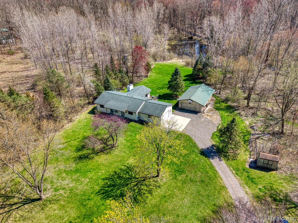 9333 West Coon Lake Road Gregory, MI 48137 - Photo 2 of 37 Gallery Image 2