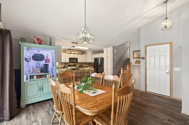 $439,900 | 20431 Eidelweiss Street Northwest, Cedar, MN 55011