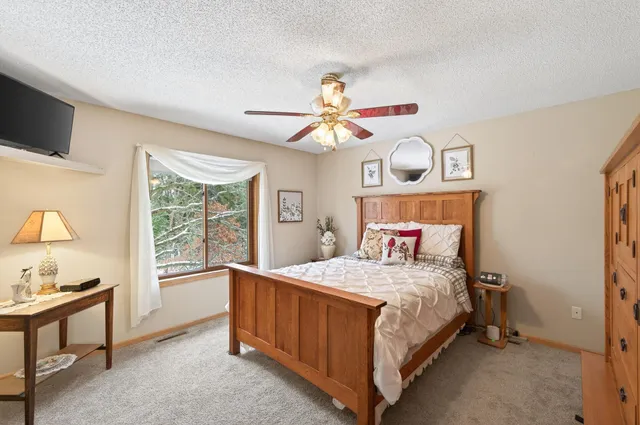 $439,900 | 20431 Eidelweiss Street Northwest, Cedar, MN 55011