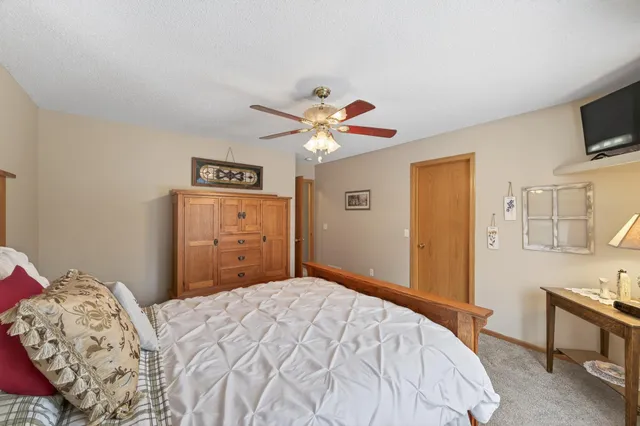 $439,900 | 20431 Eidelweiss Street Northwest, Cedar, MN 55011