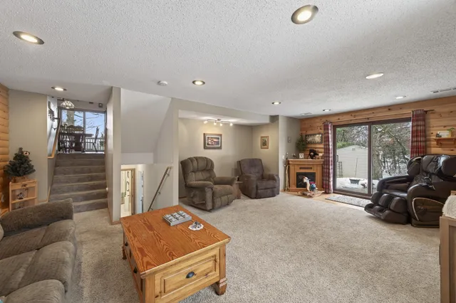 $439,900 | 20431 Eidelweiss Street Northwest, Cedar, MN 55011