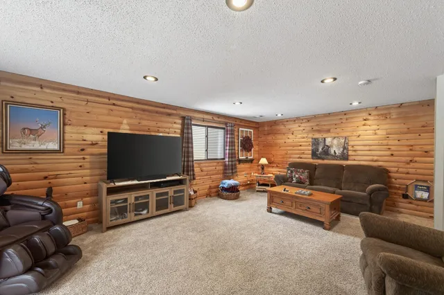 $439,900 | 20431 Eidelweiss Street Northwest, Cedar, MN 55011