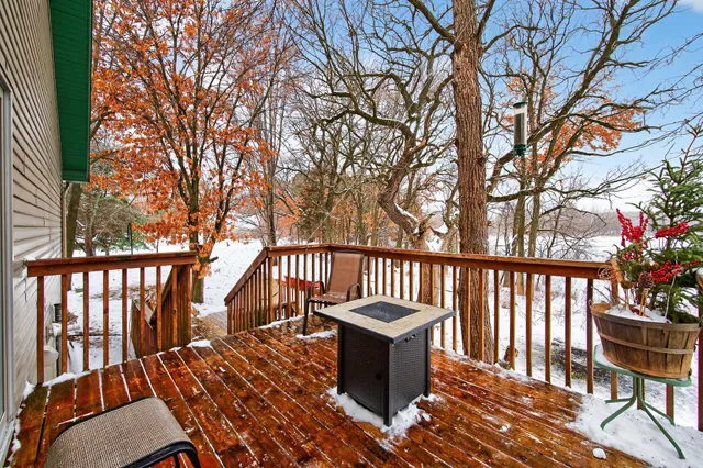 $439,900 | 20431 Eidelweiss Street Northwest, Cedar, MN 55011