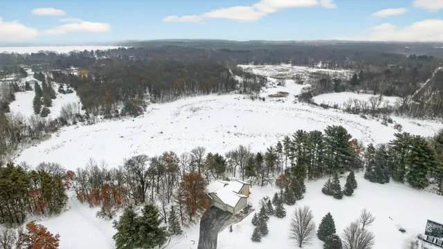 $439,900 | 20431 Eidelweiss Street Northwest, Cedar, MN 55011