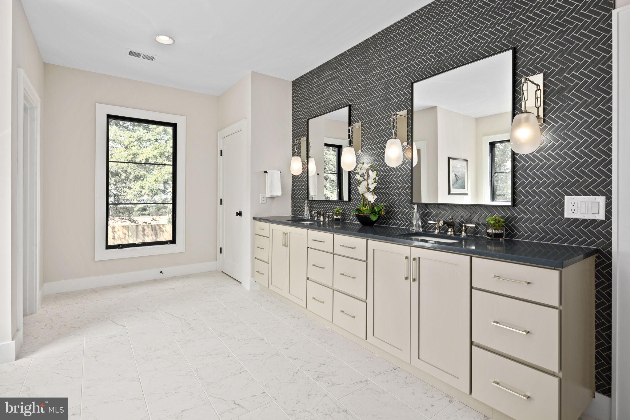 1532 Wrightson Drive McLean, VA 22101 - Photo 19 of 26