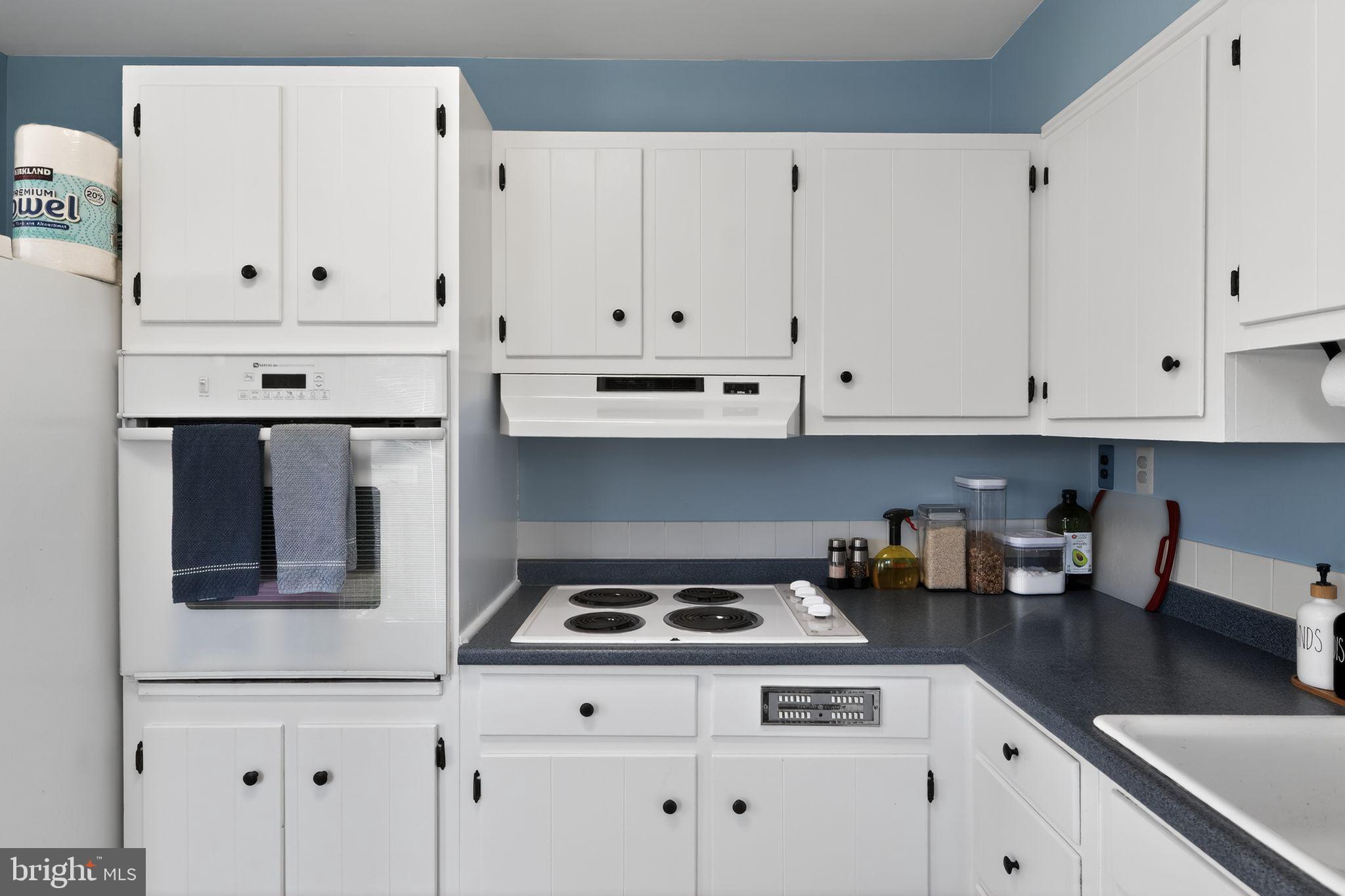 10386 Gorman Road Laurel, MD 20723 - Photo 13 of 30 Bright and airy kitchen with charm.