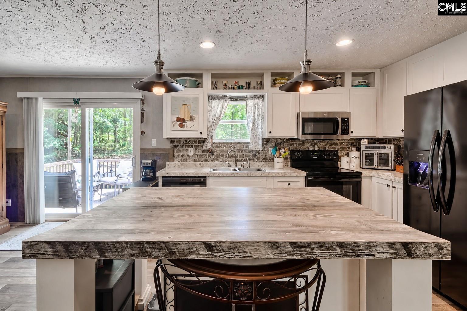 1609 Congress Road Eastover, SC 29044 - Photo 9 of 24