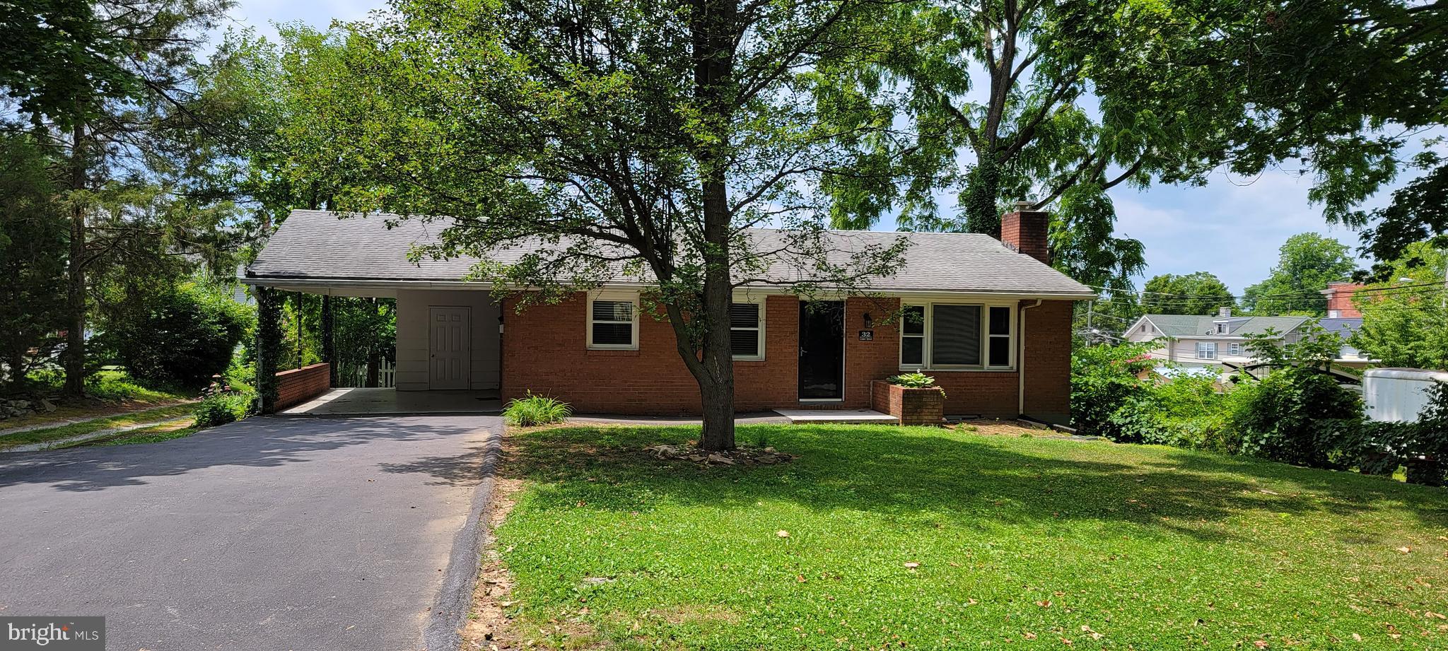 Boonsboro - Located in Town Center - Brick Rancher