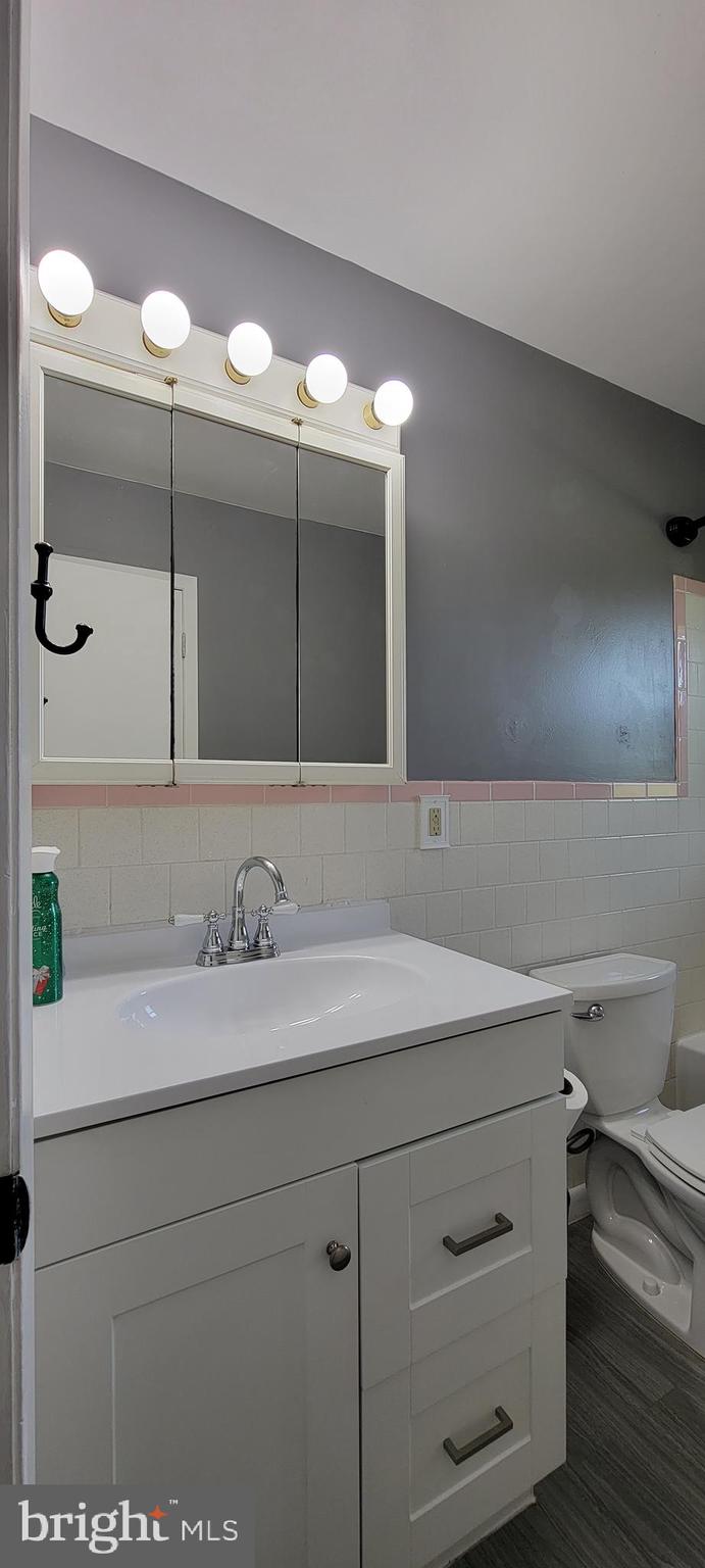 32 Center Street Boonsboro, MD 21713 - Photo 20 of 31 Bathroom