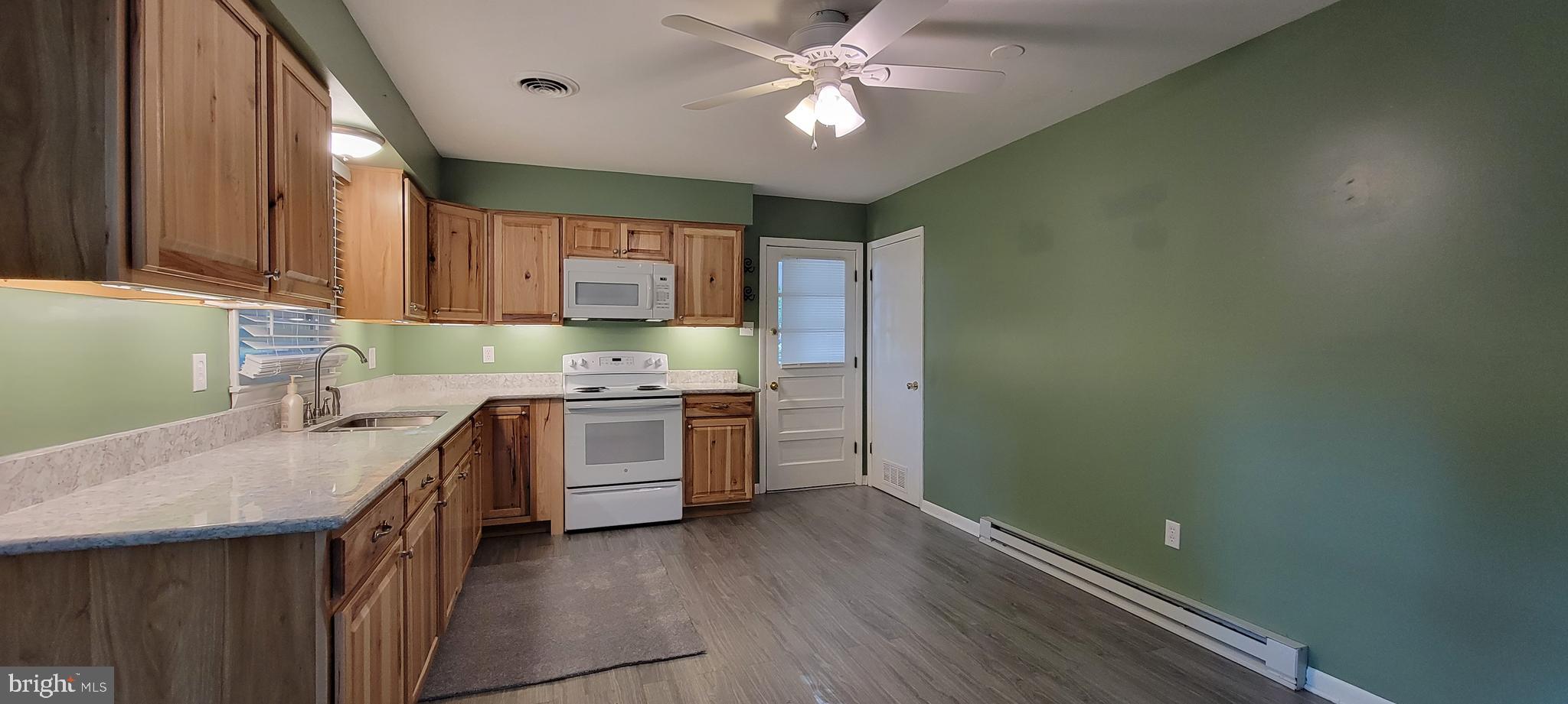 32 Center Street Boonsboro, MD 21713 - Photo 7 of 31 Large Eat In Kitchen with Laminate Flooring