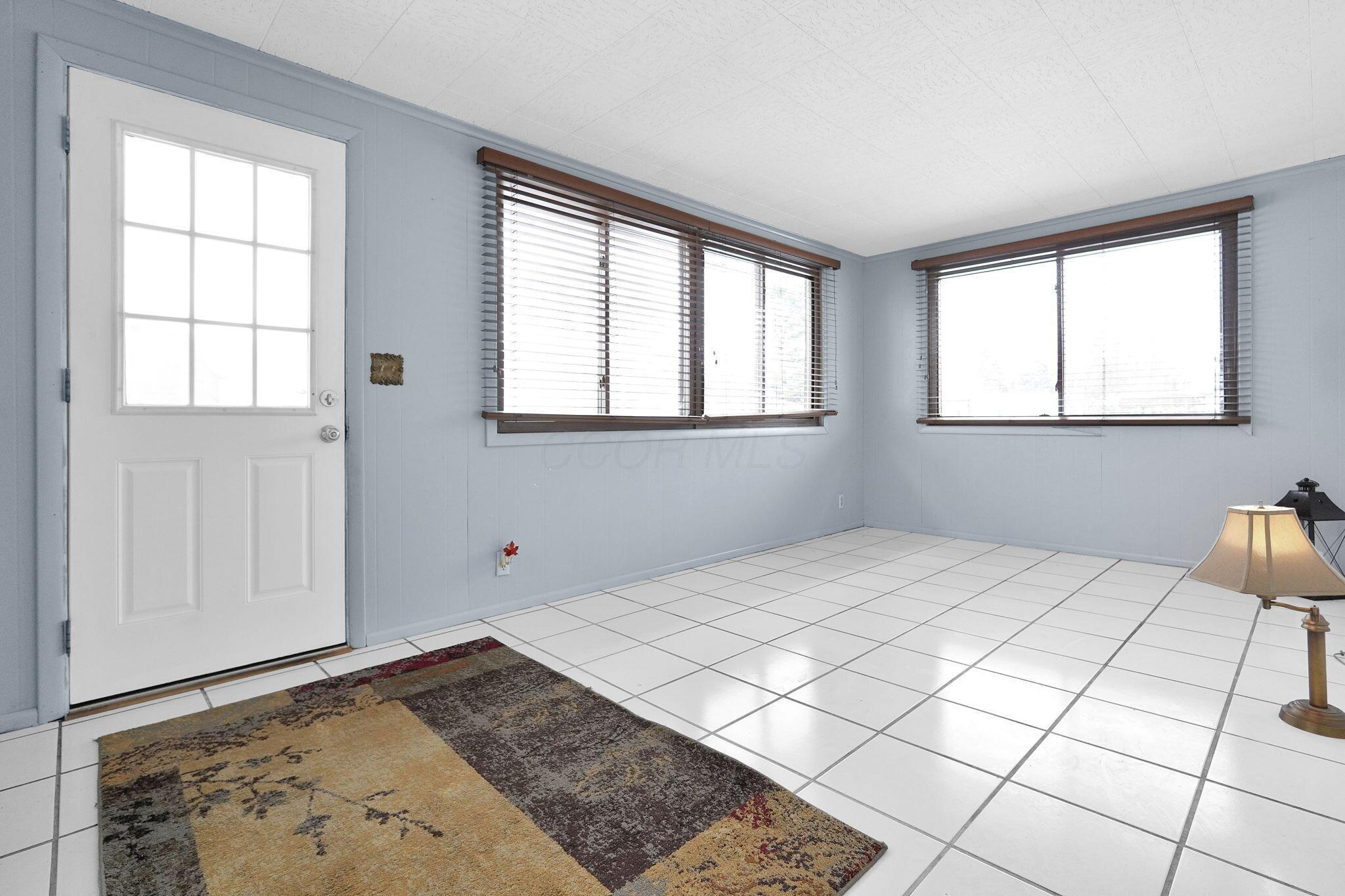 3068 Marwick Road Columbus, OH 43232 - Photo 24 of 40 Bonus Room Rear