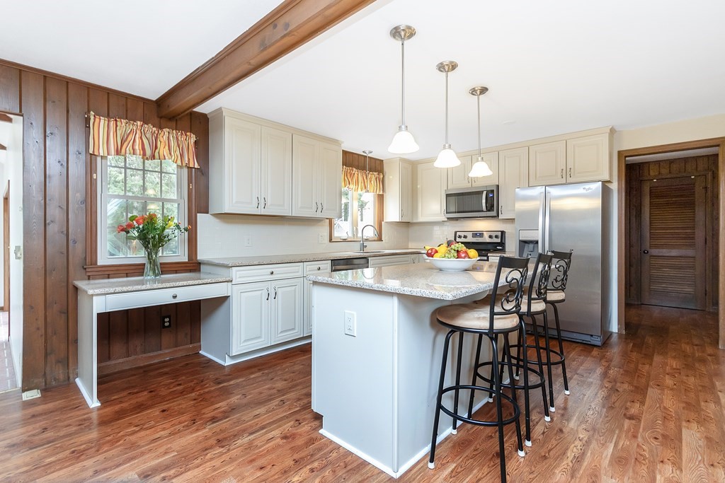 10 Captain Road Wilbraham, MA 01095 - Photo 3 of 40 Gallery Image 3