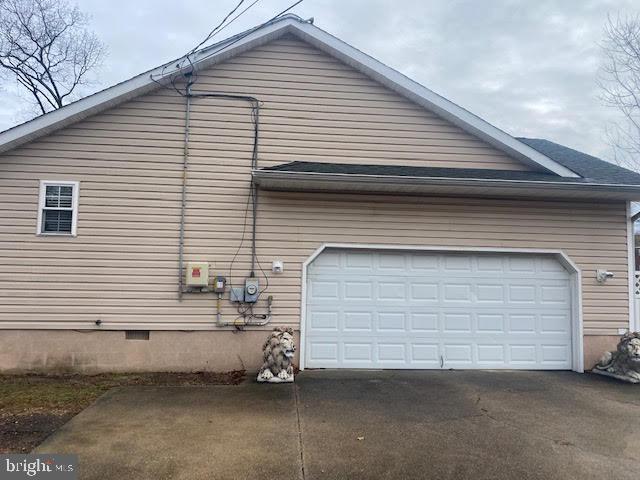 452 Bethel Road Somers Point, NJ 08244 - Photo 3 of 22 Drive way off Bethel