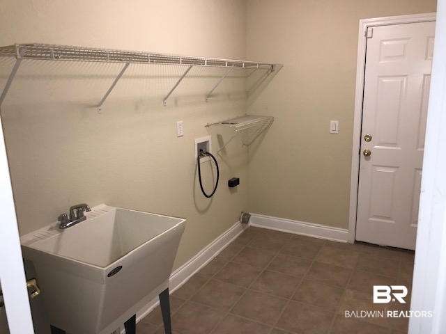 4620 Starboard Lane Orange Beach, AL 36561 - Photo 29 of 33 Utility room