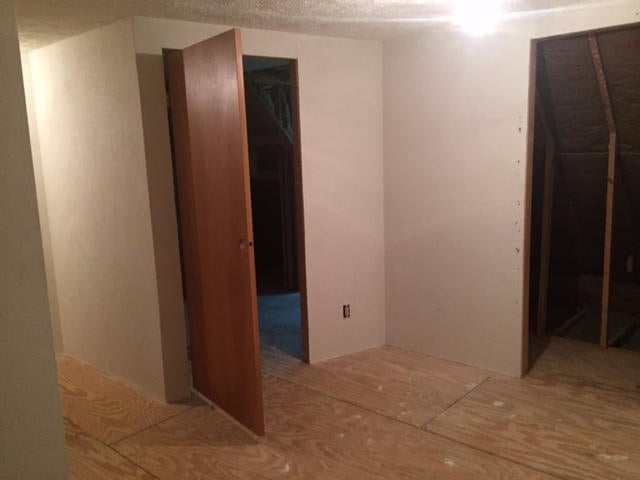 9773 Hunters Ridge Road Gaylord, MI 49735 - Photo 13 of 24 Gallery Image 13