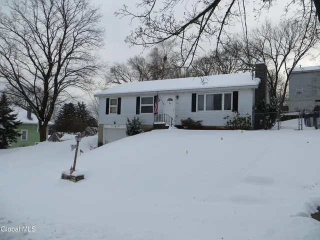 $235,000 | 34 Wolfert Avenue, Menands, NY 12204