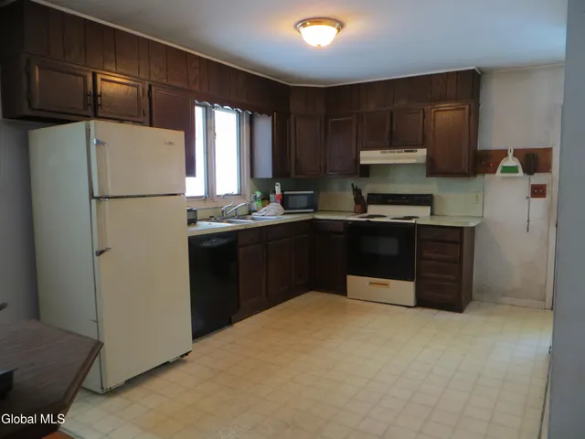 $235,000 | 34 Wolfert Avenue, Menands, NY 12204