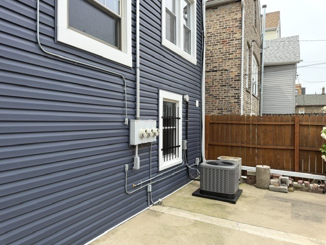 2140 West 23rd Street, Unit B Chicago, IL 60608 - Photo 14 of 14