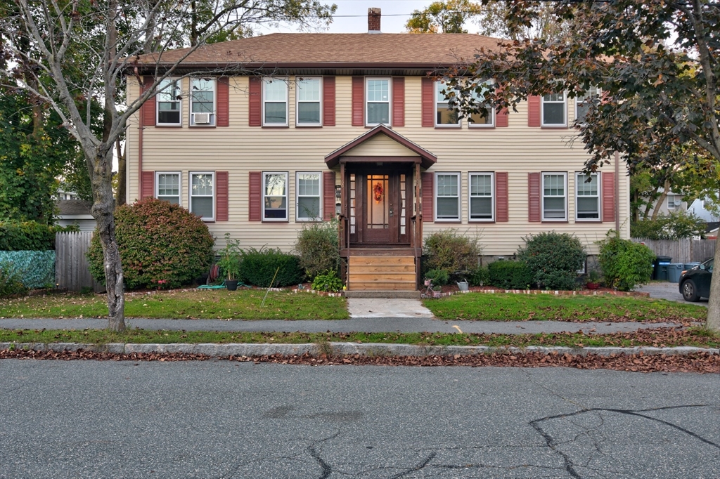 60 Raycroft Street, Unit R1 Quincy, MA 02169 - Photo 15 of 16