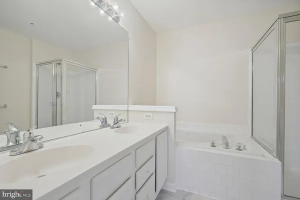 $2,395 | 45450 Conductor Terrace, Unit 301, Sterling, VA 20166