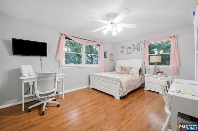 $899,000 | 12 Clinton Lane, Wayne, NJ 07470