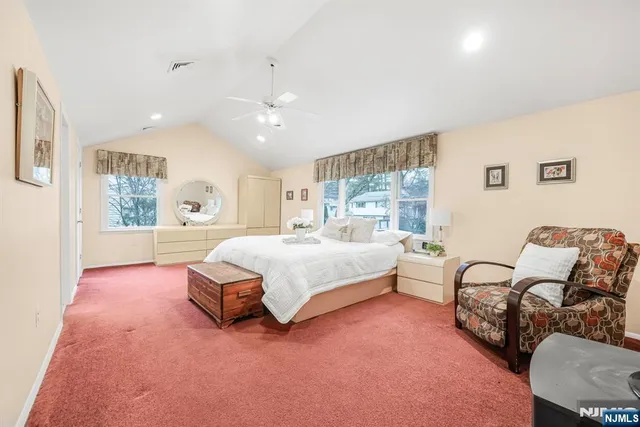 $899,000 | 12 Clinton Lane, Wayne, NJ 07470