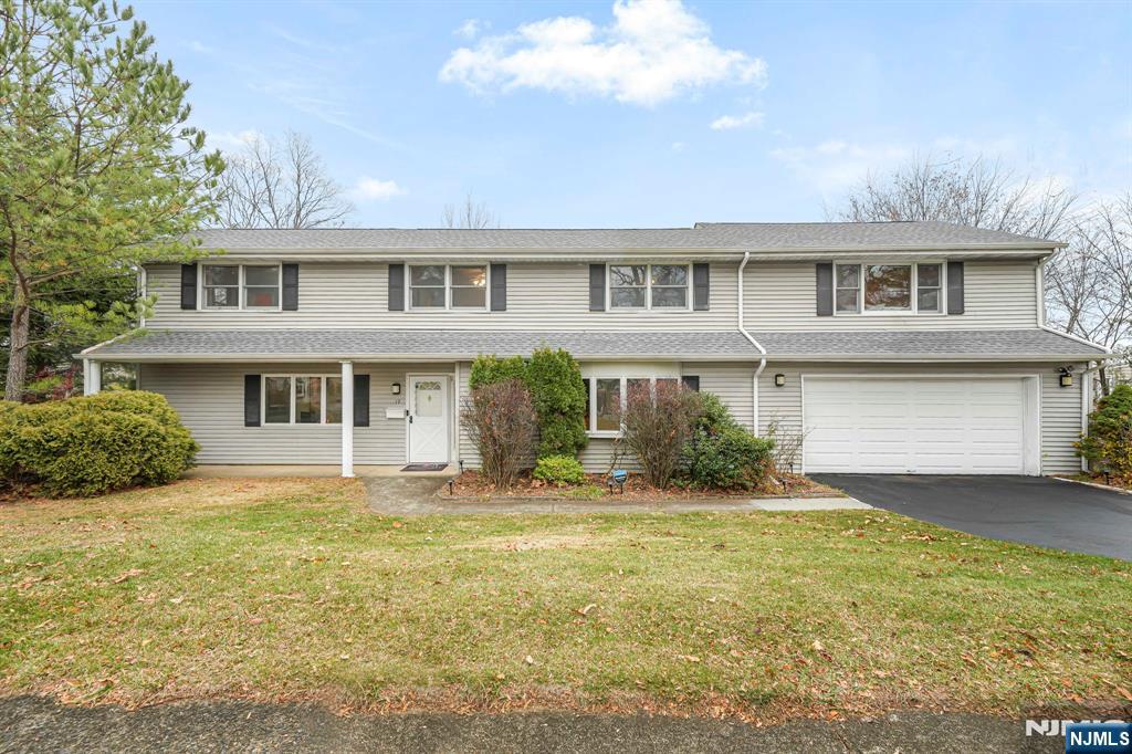 12 Clinton Lane Wayne, NJ 07470 - Photo 32 of 37