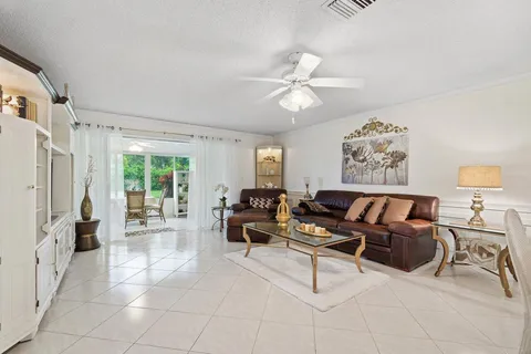 $219,000 | 5010 Privet Place, Unit 101, Delray Beach, FL 33484