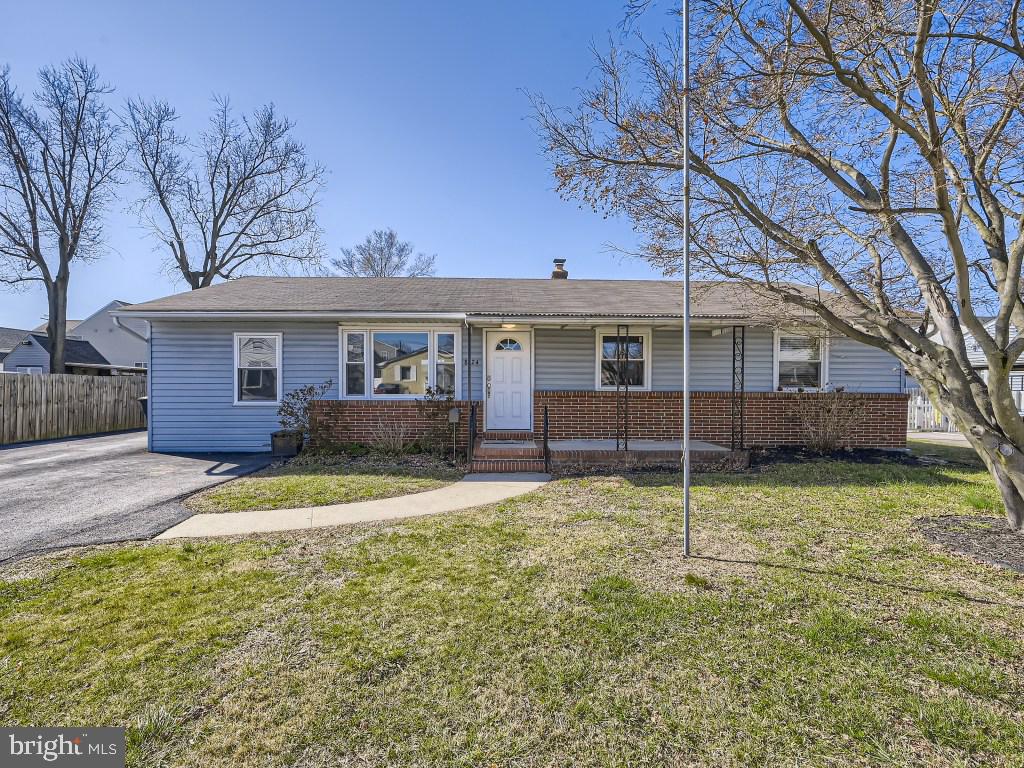 8424 Spring Road Pasadena, MD 21122 - Photo 1 of 28