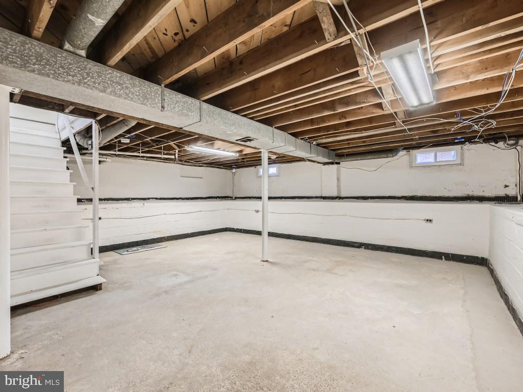 8424 Spring Road Pasadena, MD 21122 - Photo 22 of 28