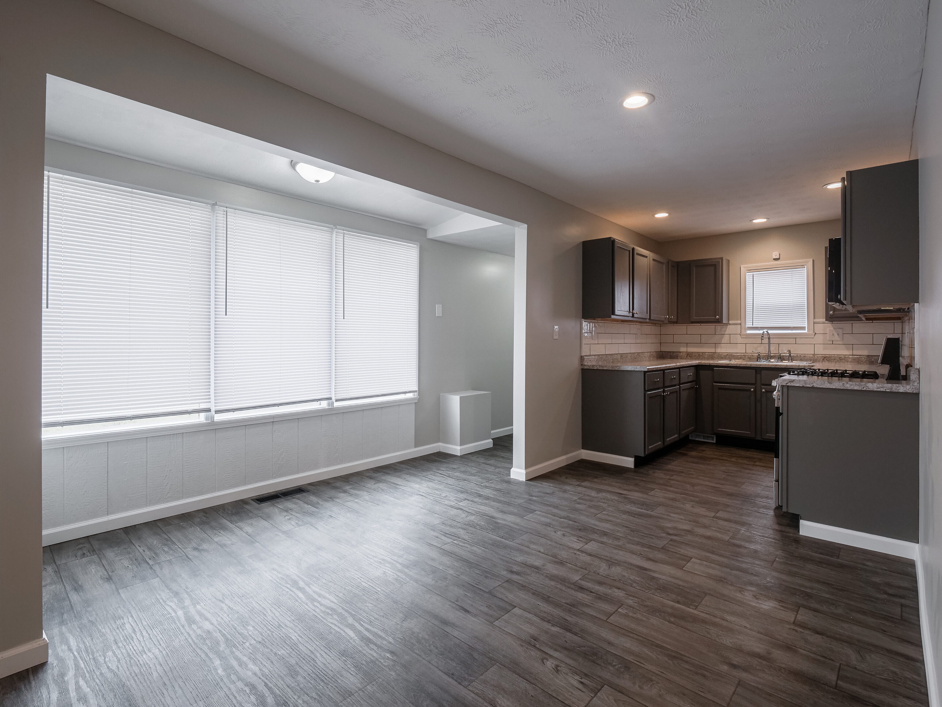 4533 Brittany Road Indianapolis, IN 46222 - Photo 15 of 38