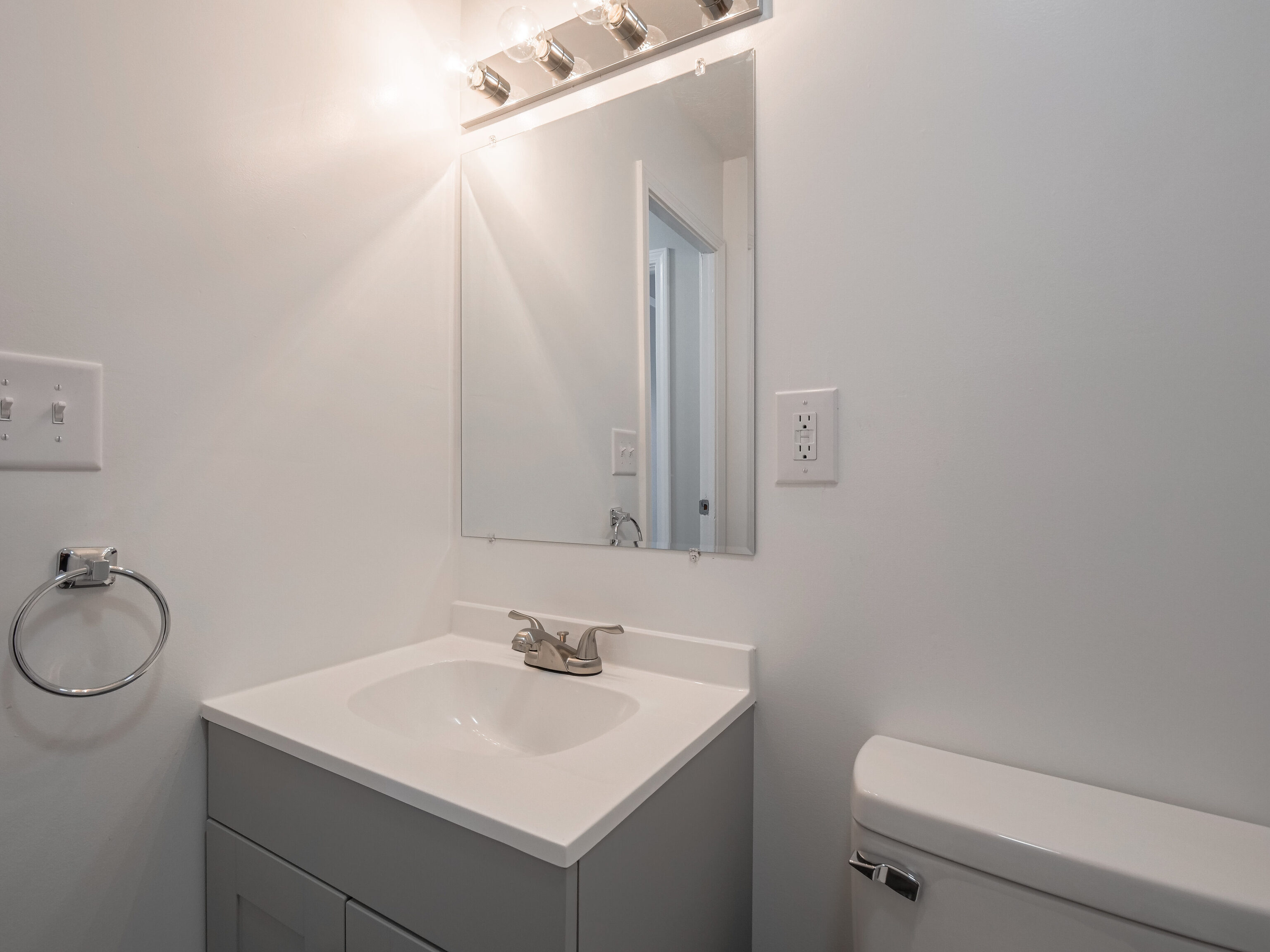 4533 Brittany Road Indianapolis, IN 46222 - Photo 31 of 38