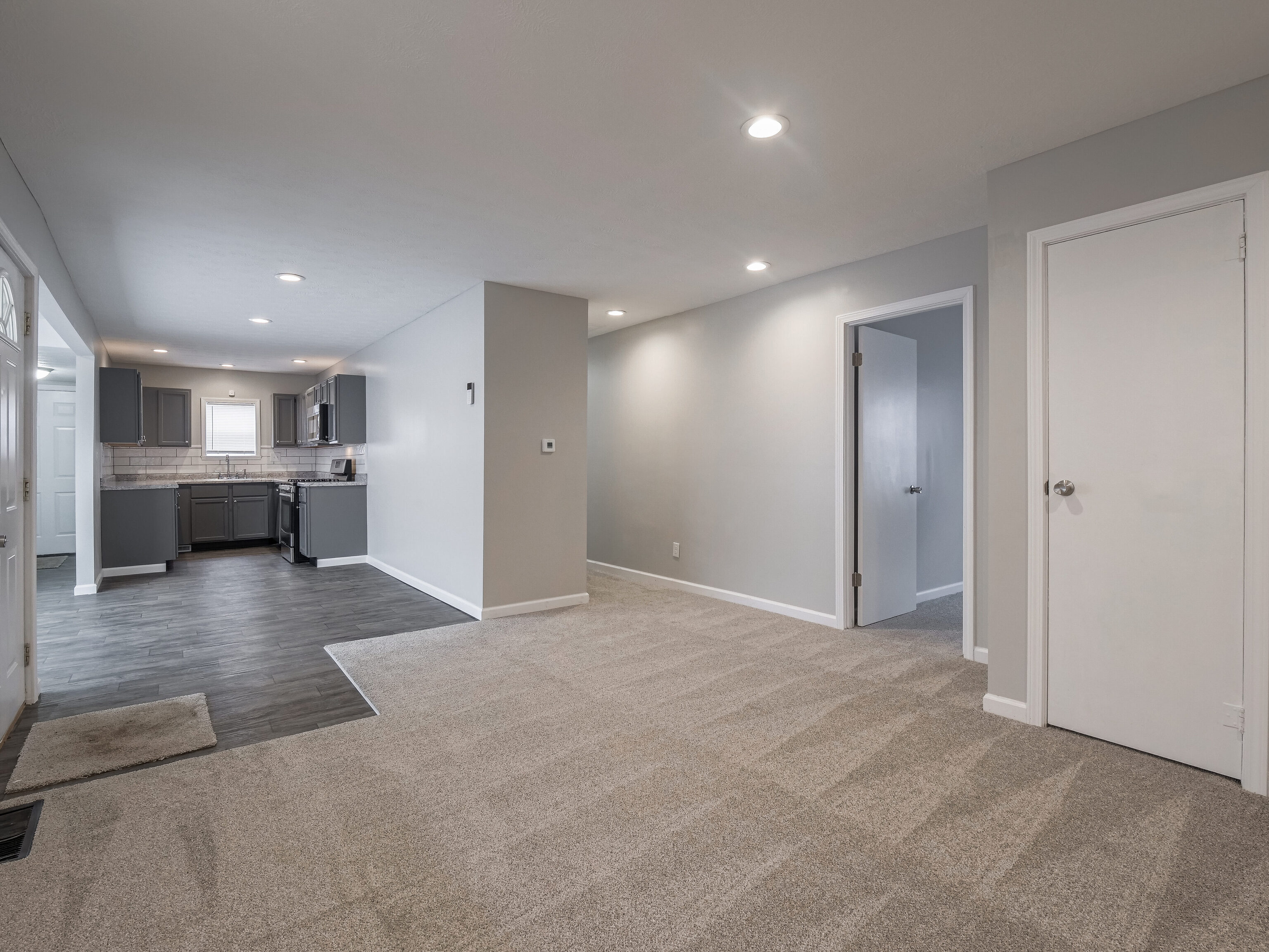 4533 Brittany Road Indianapolis, IN 46222 - Photo 10 of 38