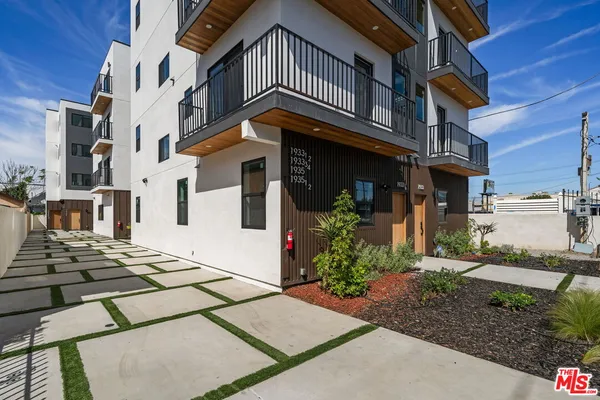 $46,500 | 1933 Magnolia Avenue, Los Angeles, CA 90007