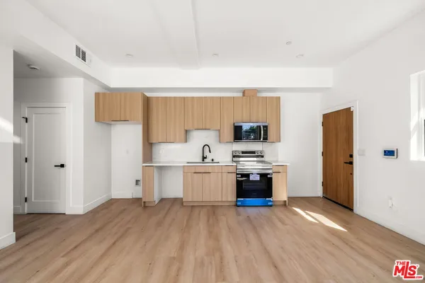 $46,500 | 1933 Magnolia Avenue, Los Angeles, CA 90007