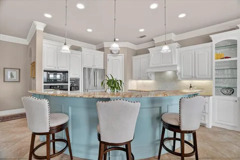 $849,900 | 2312 Marseilles Court, Granbury, TX 76048