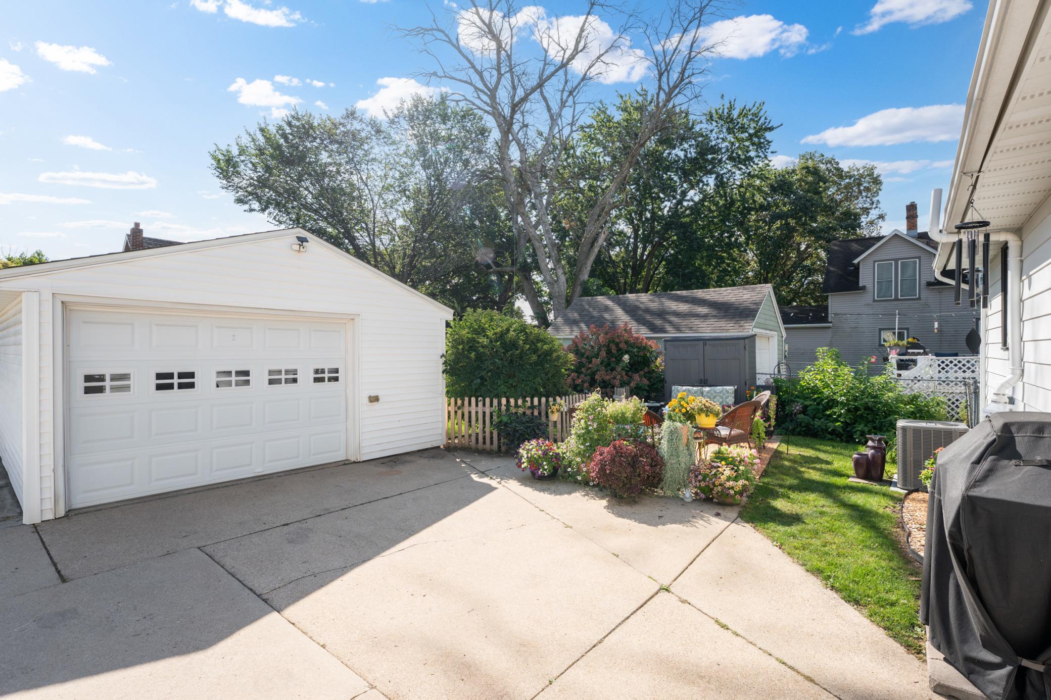 210 11th Avenue Northeast Rochester, MN 55906 - Photo 25 of 32 Gallery Image 25