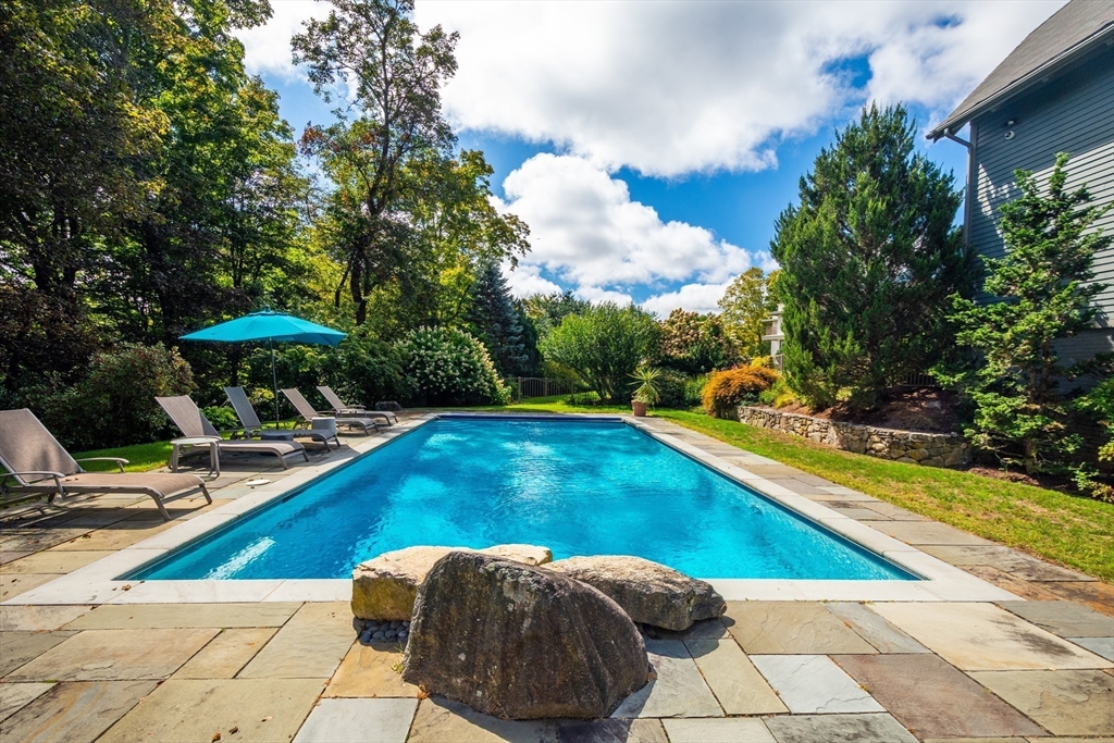 23 Bedford Road Lincoln, MA 01773 - Photo 31 of 38