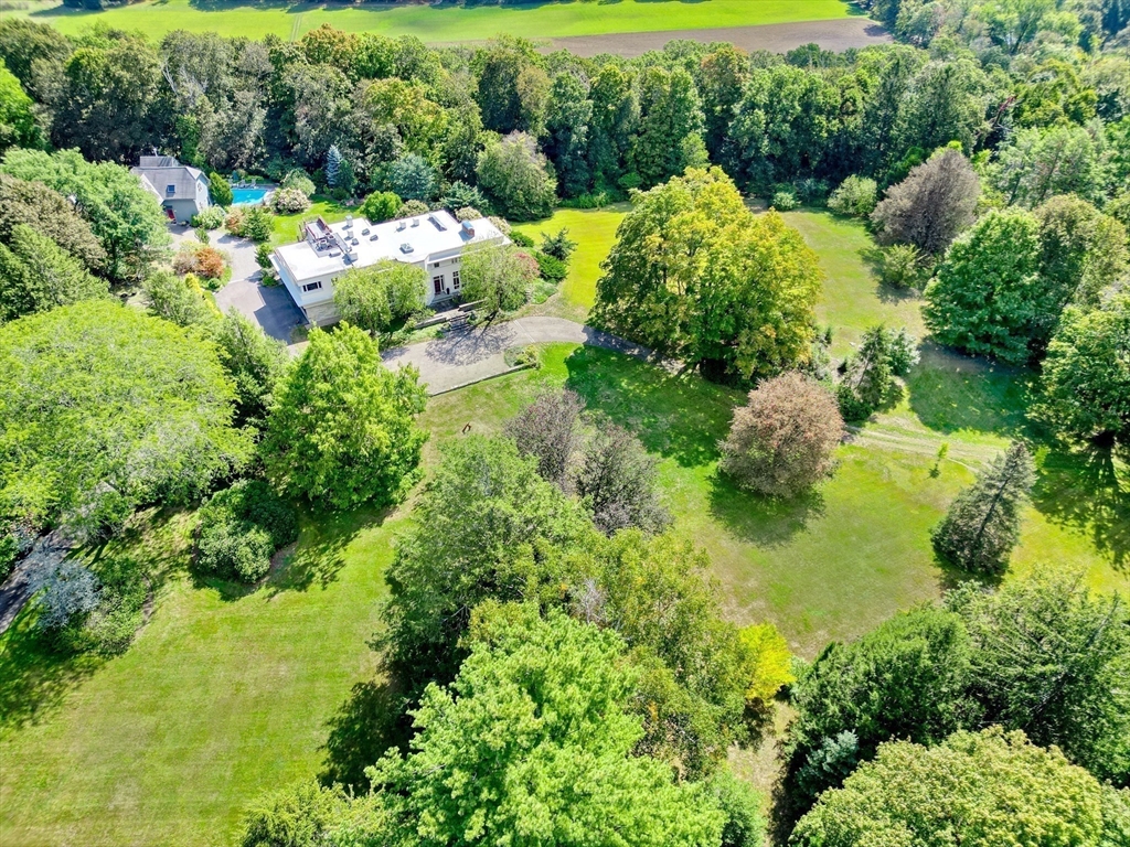 23 Bedford Road Lincoln, MA 01773 - Photo 33 of 38