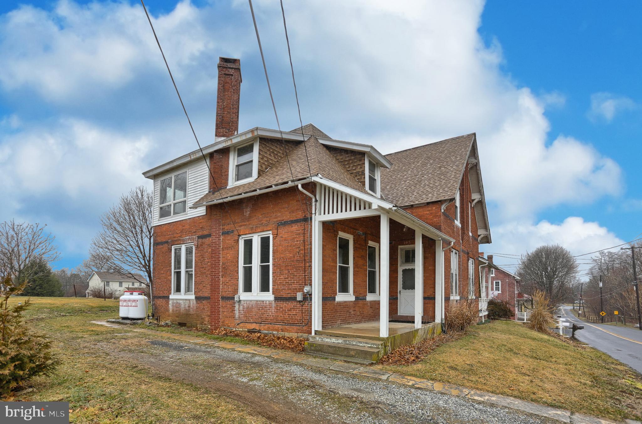 126 North Cornwall Road Lebanon, PA 17042 - Photo 1 of 30 Gallery Image 1