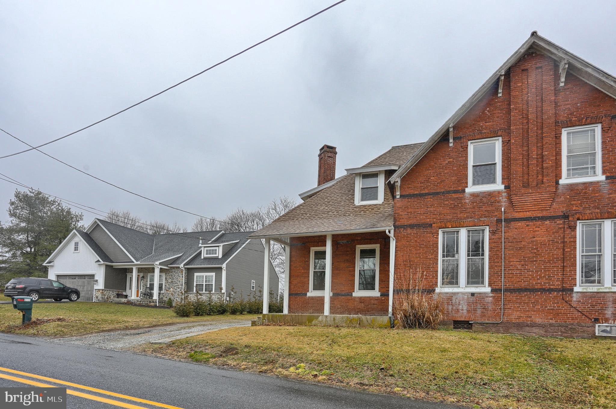 126 North Cornwall Road Lebanon, PA 17042 - Photo 3 of 30 Gallery Image 3