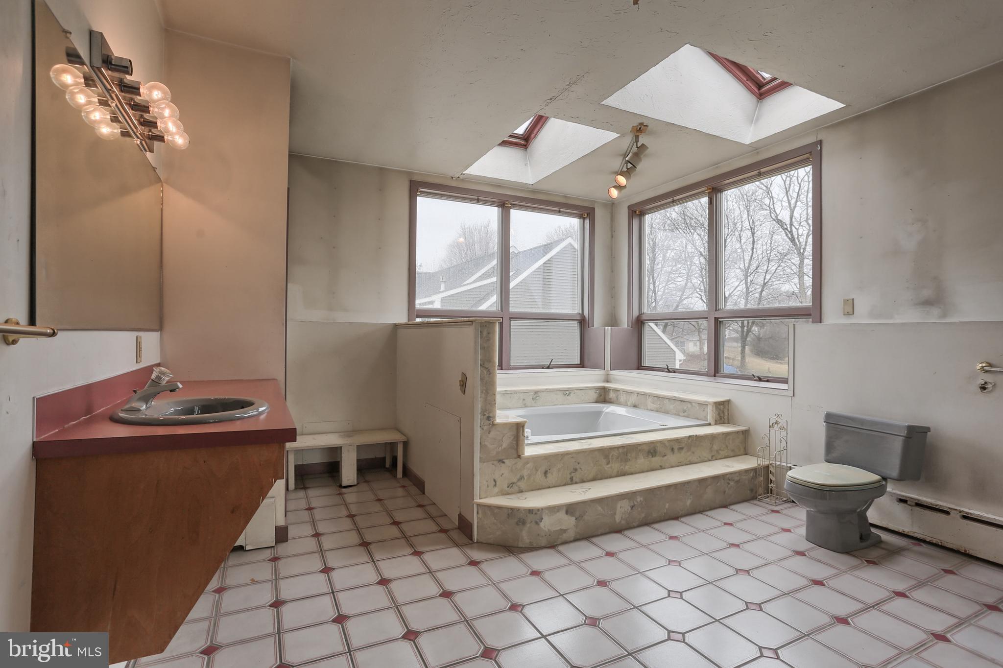 126 North Cornwall Road Lebanon, PA 17042 - Photo 26 of 30 Gallery Image 26