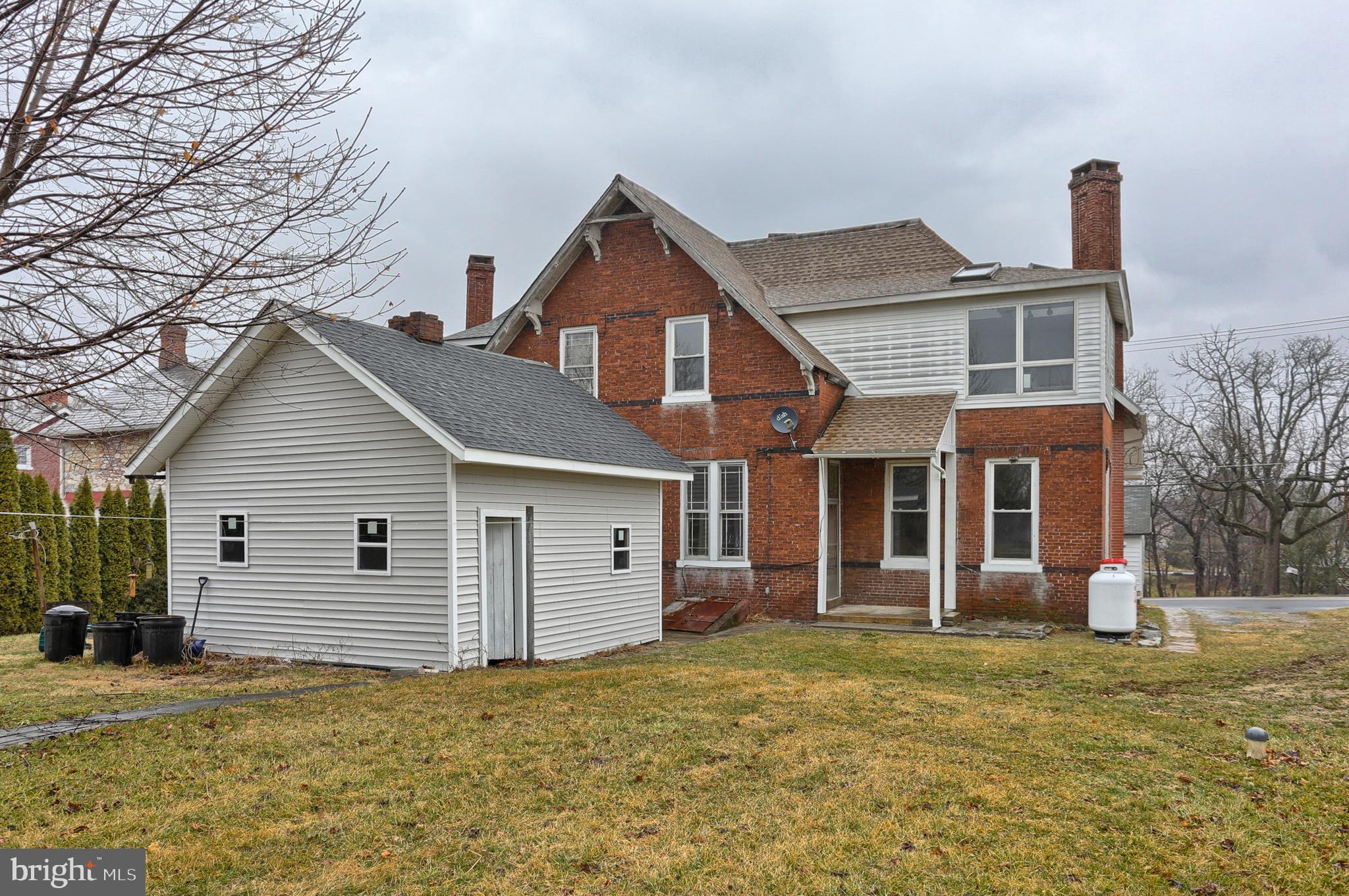 126 North Cornwall Road Lebanon, PA 17042 - Photo 4 of 30 Gallery Image 4