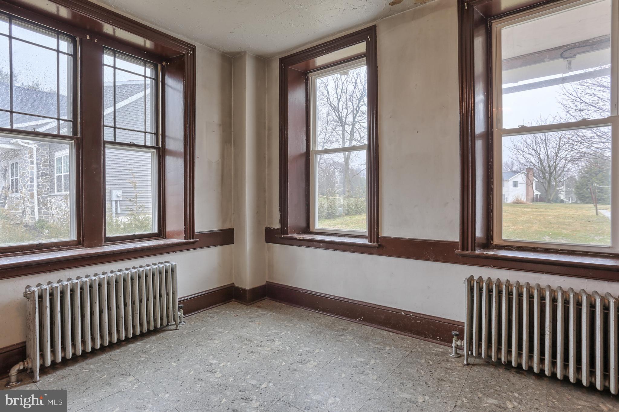 126 North Cornwall Road Lebanon, PA 17042 - Photo 6 of 30 Gallery Image 6
