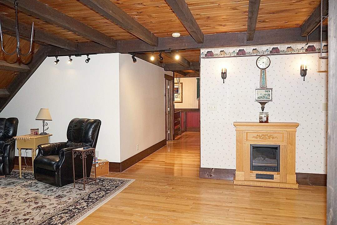 135 Mountain Road Deerfield, NH 03037 - Photo 17 of 40